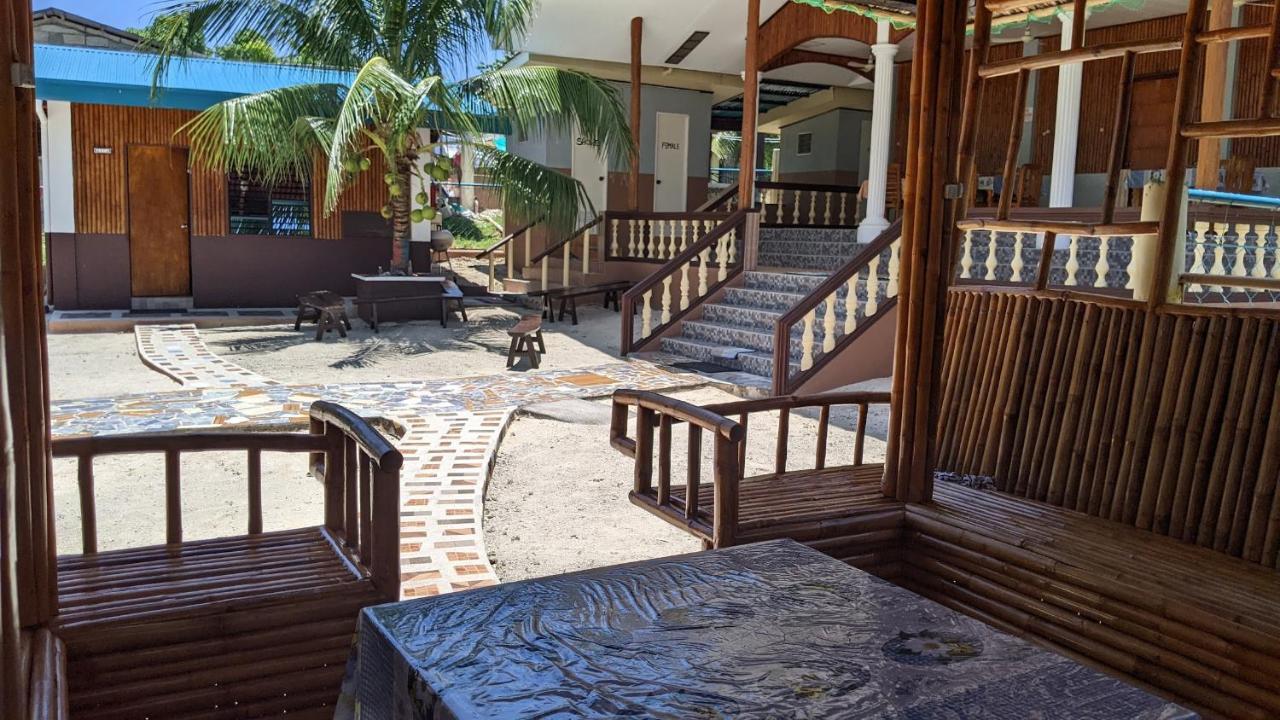 Maya Guest House - Sipaway Island San Carlos  外观 照片