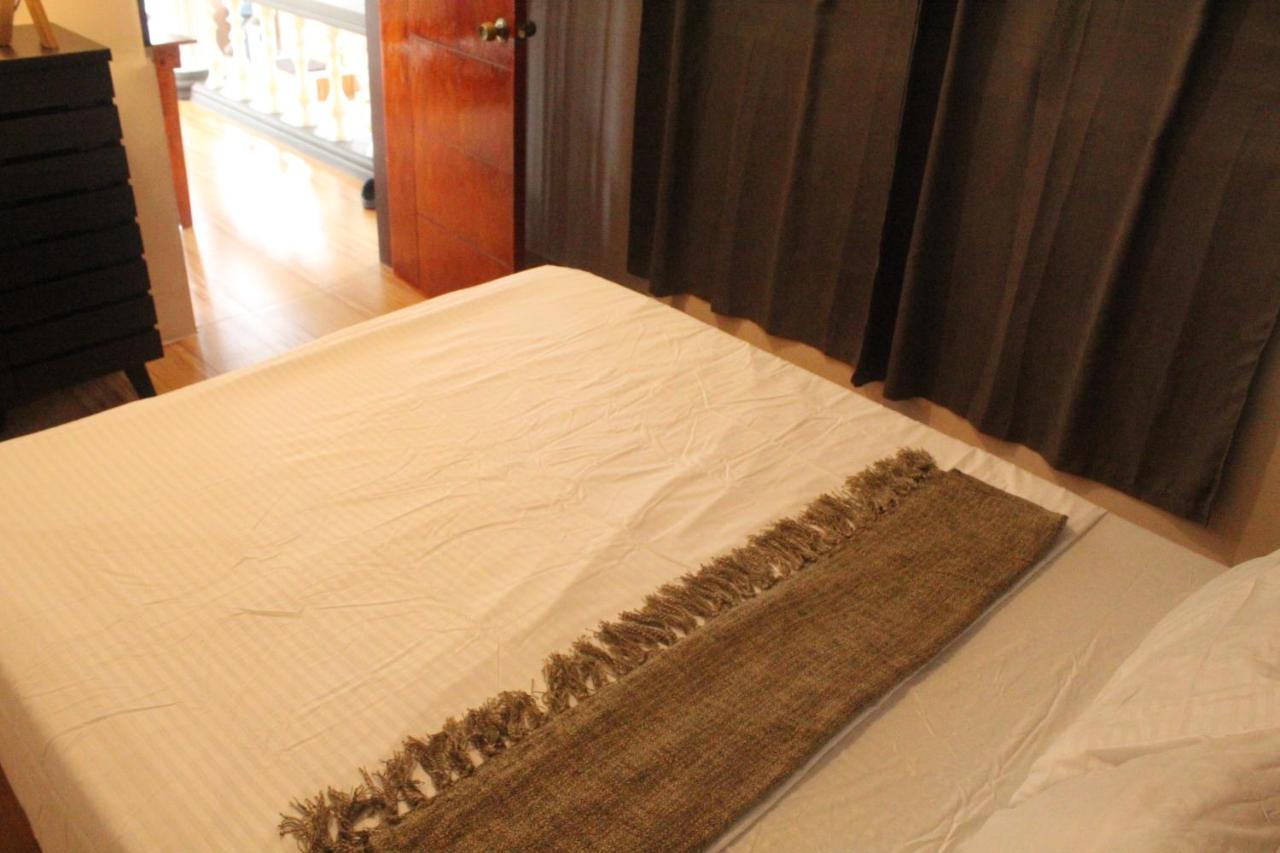 Maya Guest House - Sipaway Island San Carlos  外观 照片